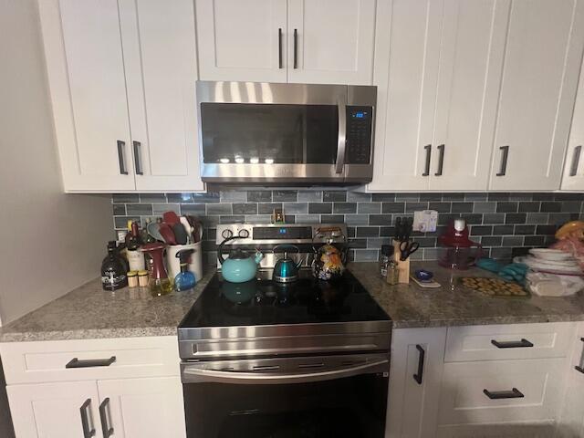 LIMETREE CONDO - Residential