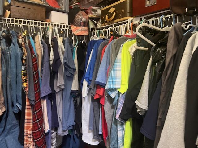 LIMETREE CONDO - Residential