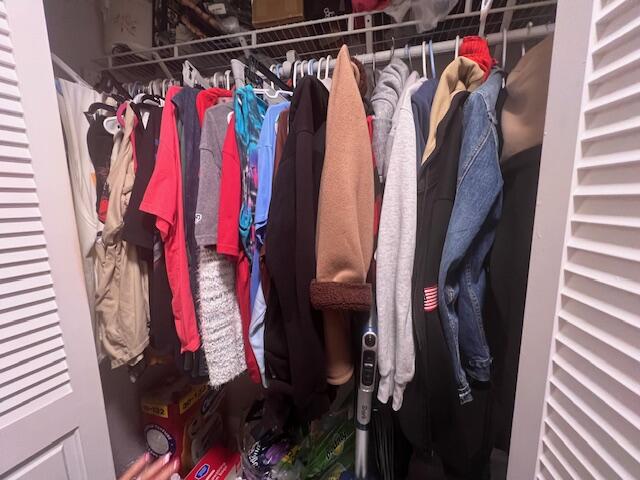 LIMETREE CONDO - Residential