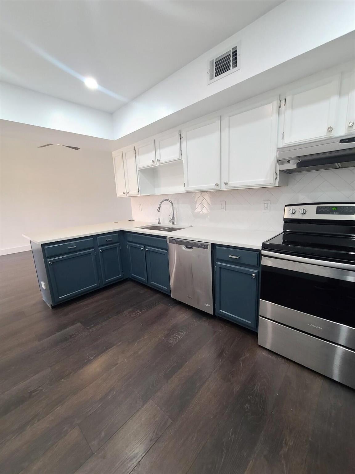 3190 Leewood Terrace L203