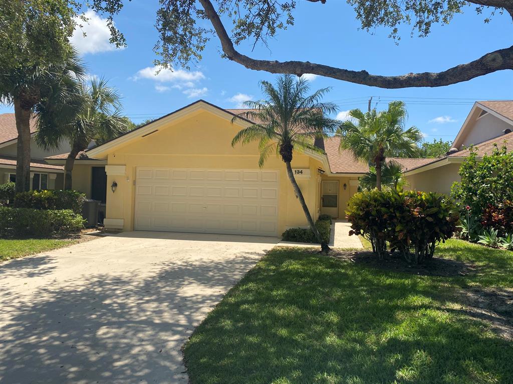 Clean and comfortable 3 bedroom home in The Ridge in the Bluffs. Master bath completely remodeled. Tile floors, carpet in bedrooms and house wired for portable storm generator. Living room TV with Bose surround sound and console to stay with house. Private back yard and close to beaches and all amenities.