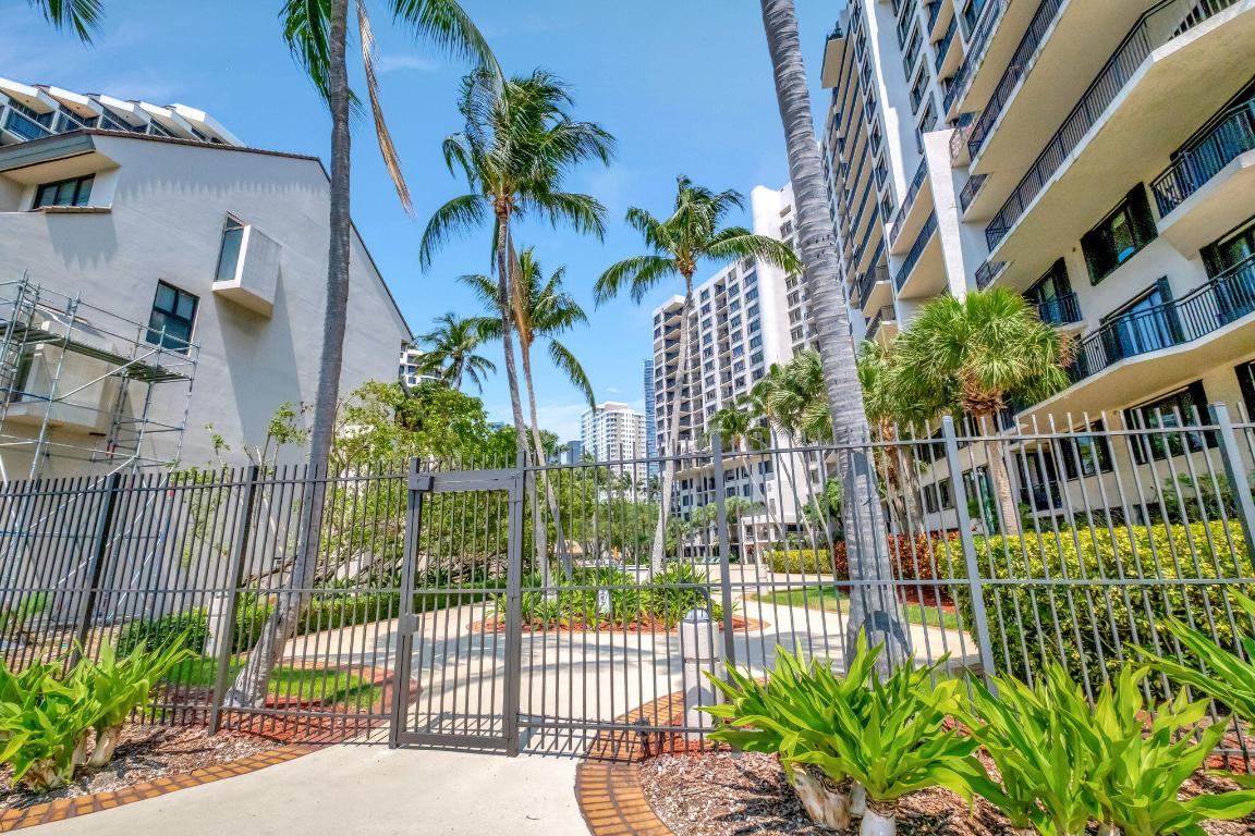 BRICKELL KEY II CONDO - Residential