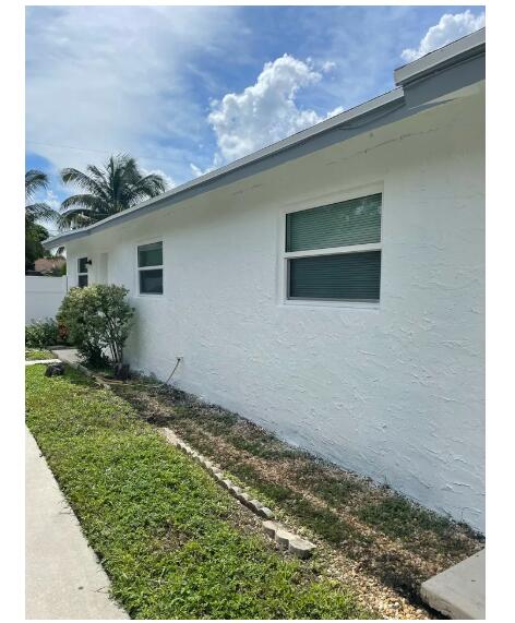 View photos, virtual tours, details... 334 MOCKINGBIRD Lane 1