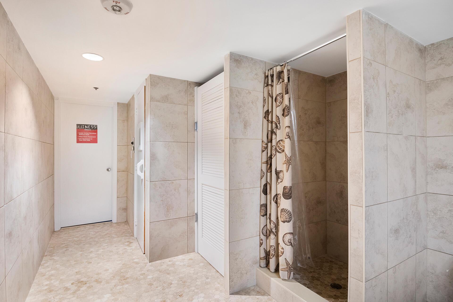 INTRACOASTAL TOWER - Residential Lease