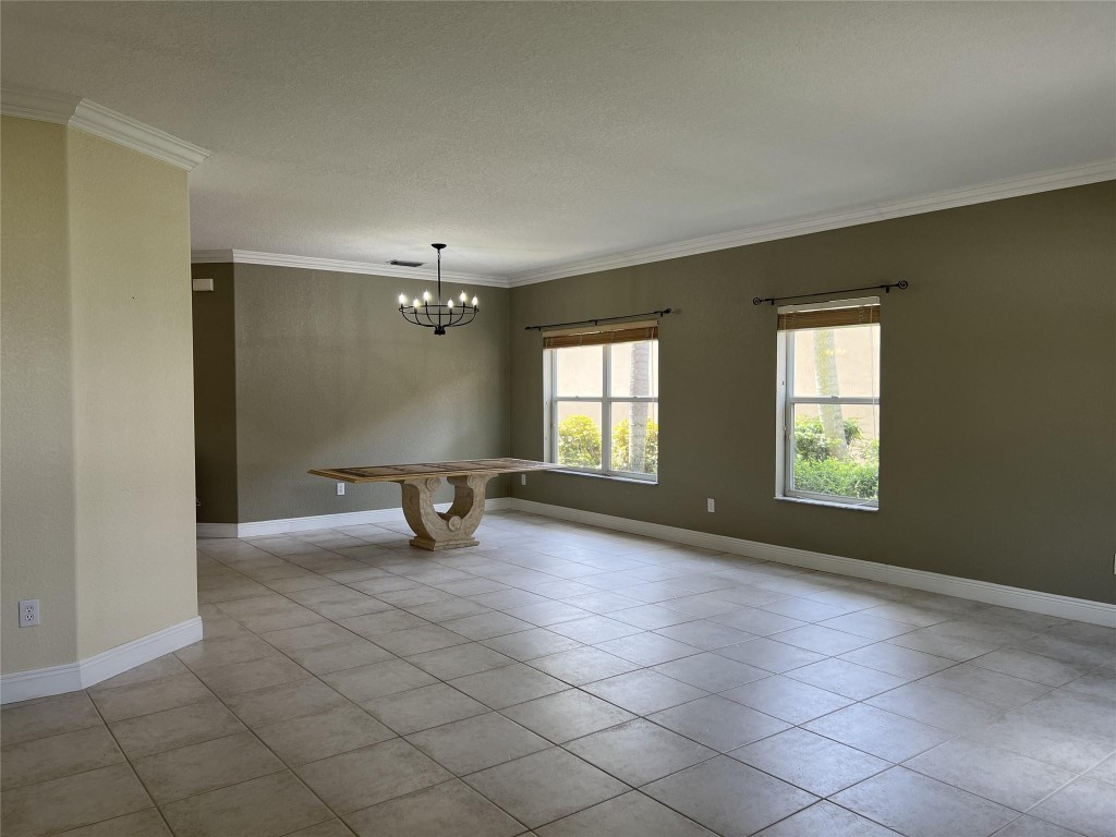 Grove Place 157-10 B - Residential