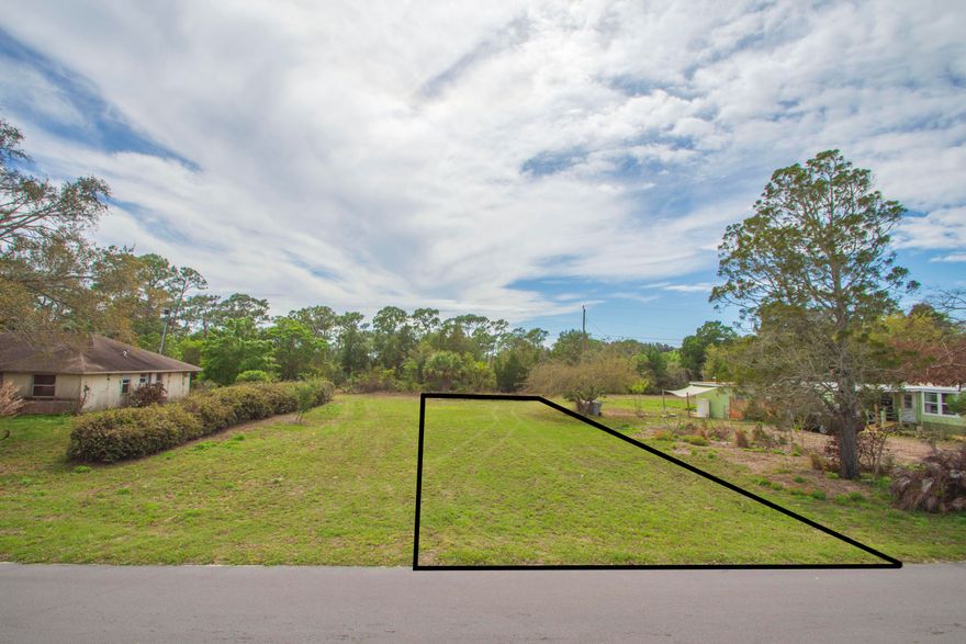 This beautiful cleared lot on a paved road close to everything this area has to offer. The lot backs up to the N. Sebastian Conservation area for privacy. Per seller there is an Artesian well on the property. Just a short drive you can get to shopping, the Indian River, beaches , restaurants and beaches.  There are many area parks, pickle ball, golf, and fishing close by. Close to US1 and I-95.