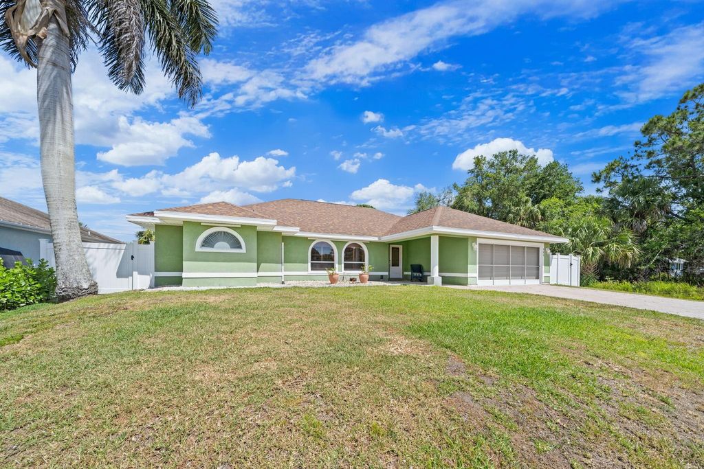Photo of 585 Cavern Terrace, Sebastian, FL 32958 (MLS # F10501869)