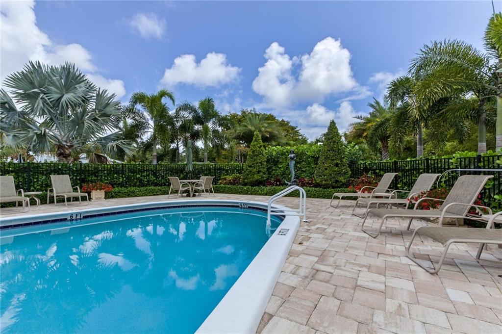 CORAL RIDGE - Residential Lease