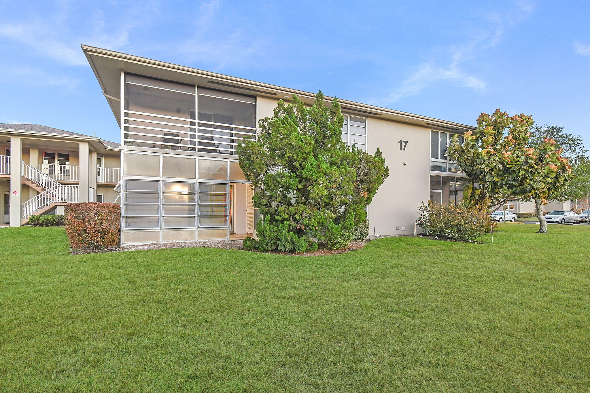 VISTA ST LUCIE - Residential