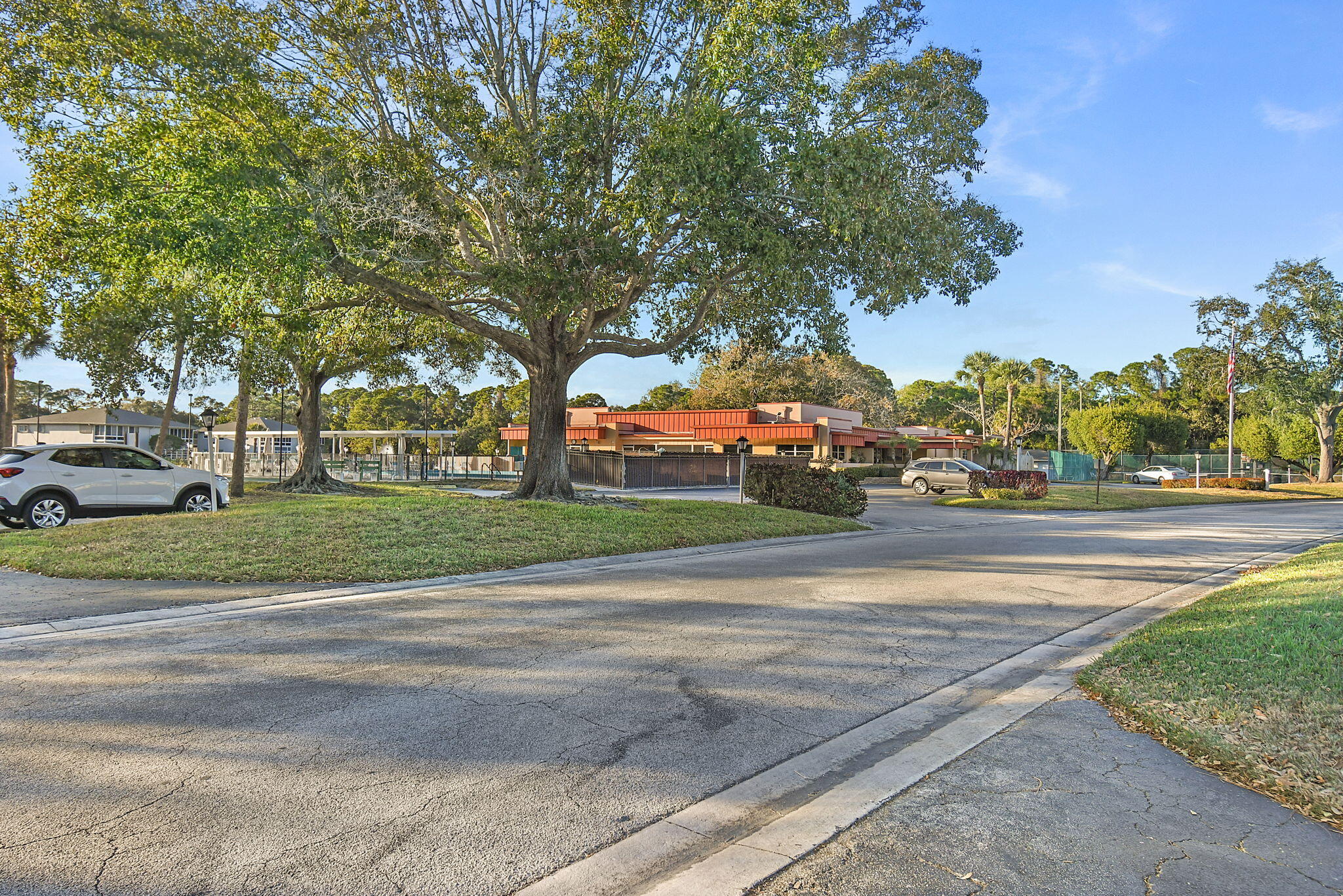 VISTA ST LUCIE - Residential