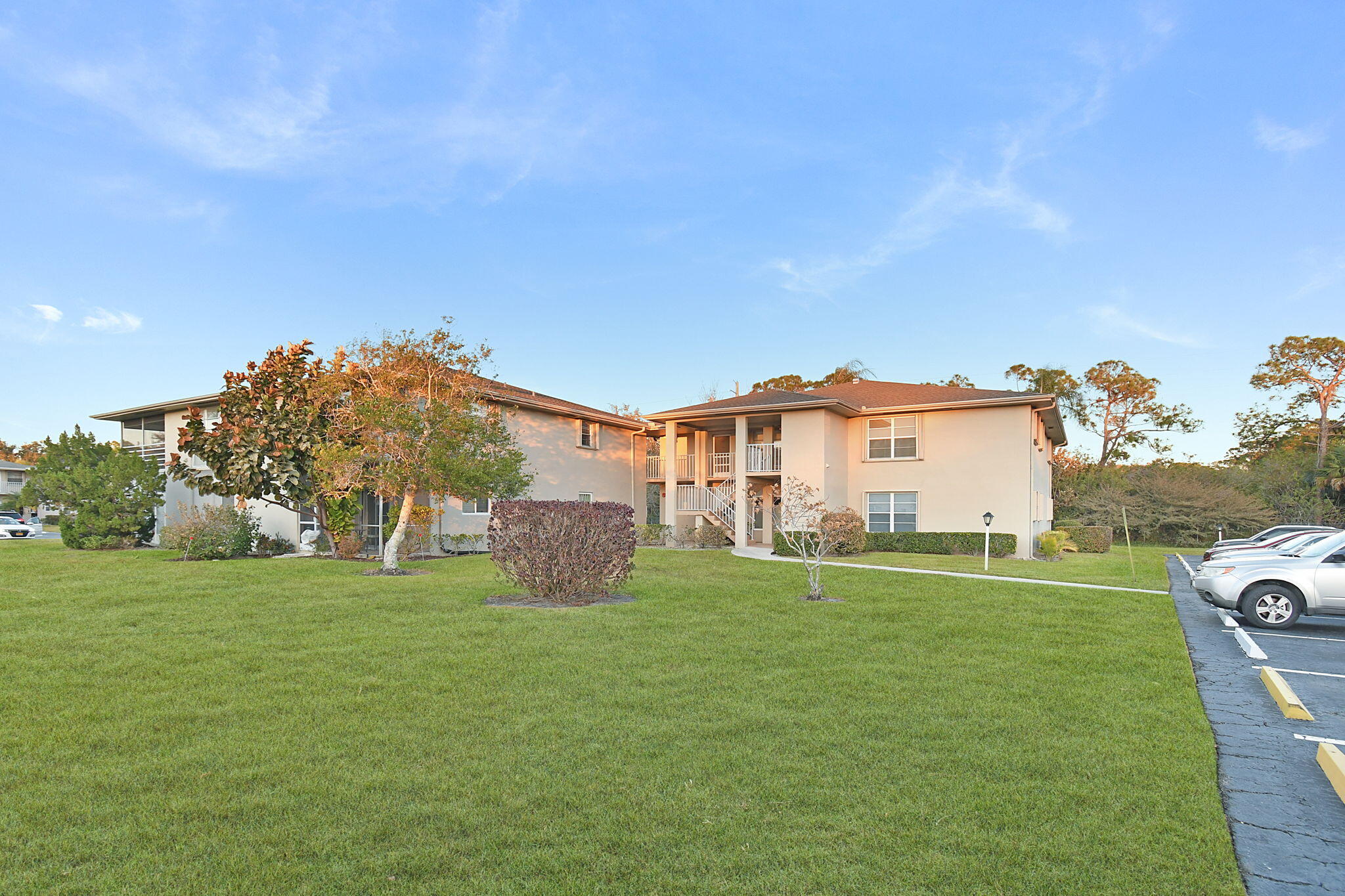 VISTA ST LUCIE - Residential