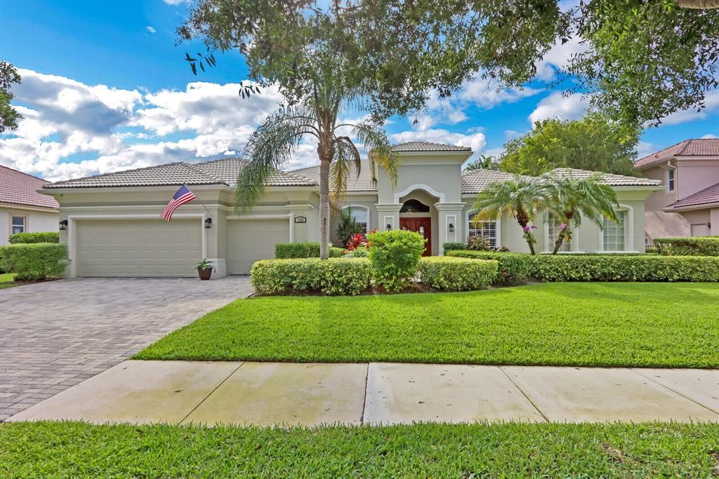 Photo of 138 Mystic Lane Ln, Jupiter, FL 33458 (MLS # R10813845)