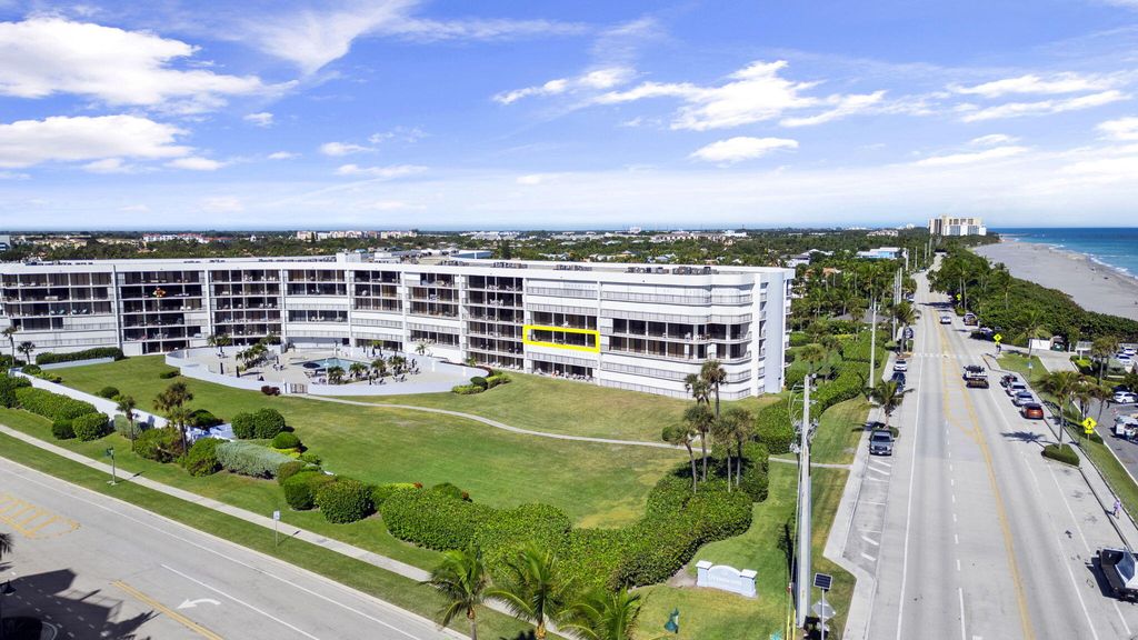 Photo of 1300 S A1a #304, Jupiter, FL 33477 (MLS # R10935970)