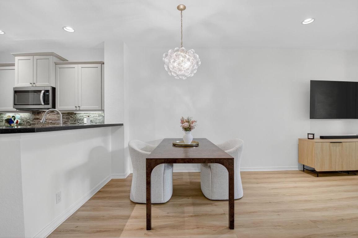 GULFSTREAM VILLAS AT HERITAGE LANDINGS - Residential