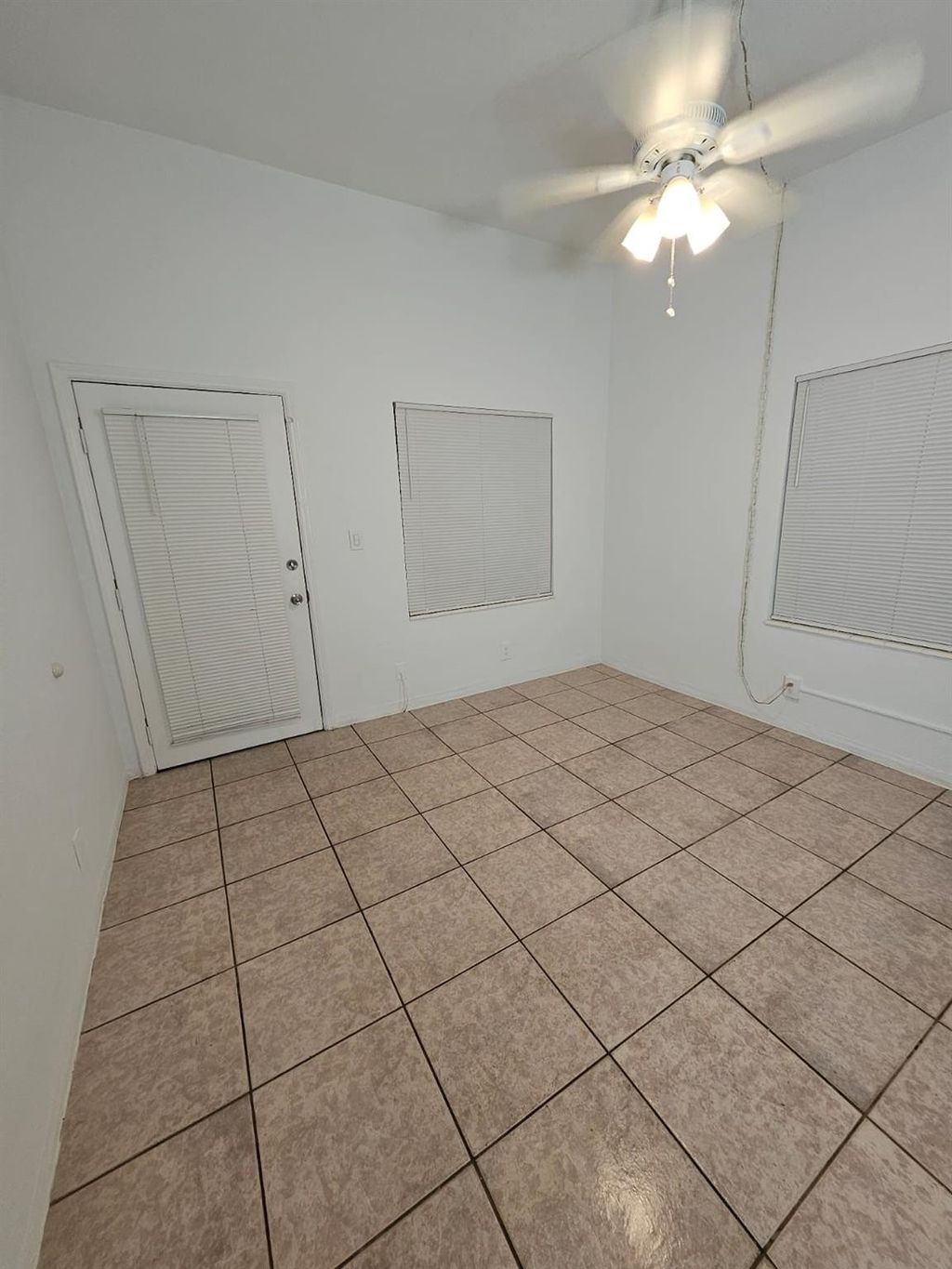 Photo of 1100 NE 12th Avenue #4, Fort Lauderdale, FL 33304 (MLS # F10504784)