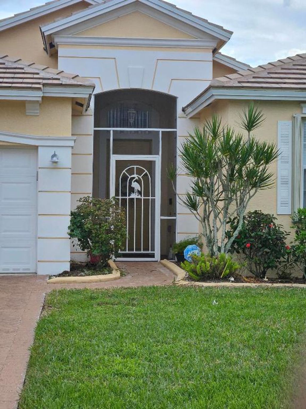 Photo of 397 SW Lakeforest Way N, Port Saint Lucie, FL 34986 (MLS # R11146964)