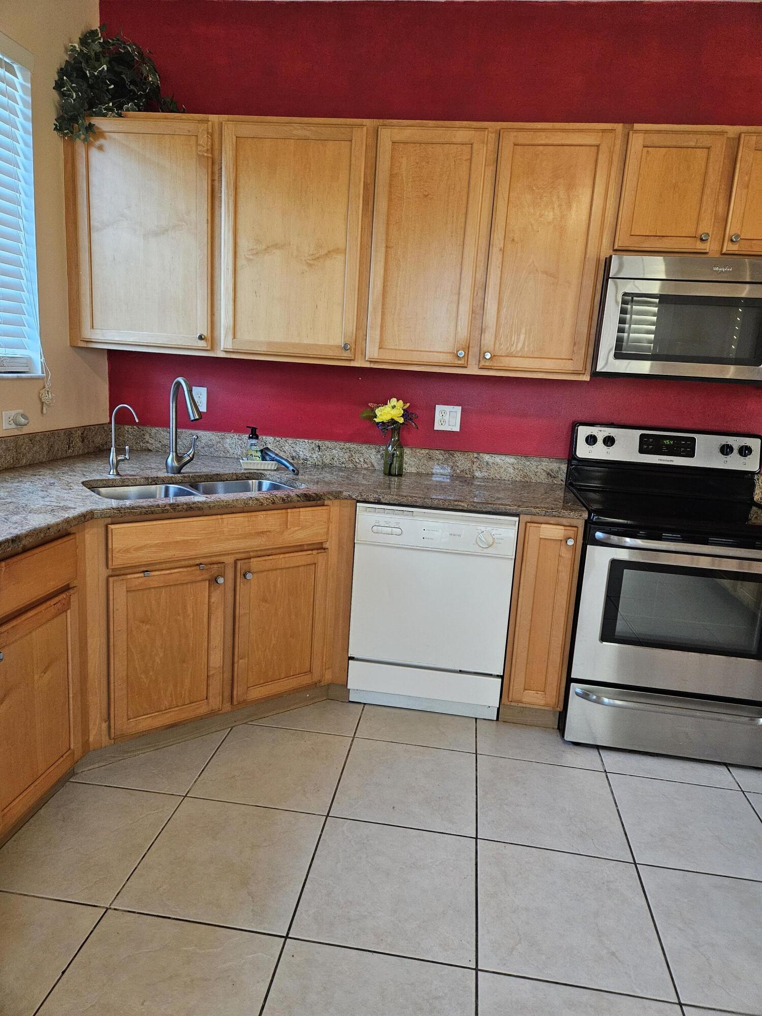 Lake Forest - Residential