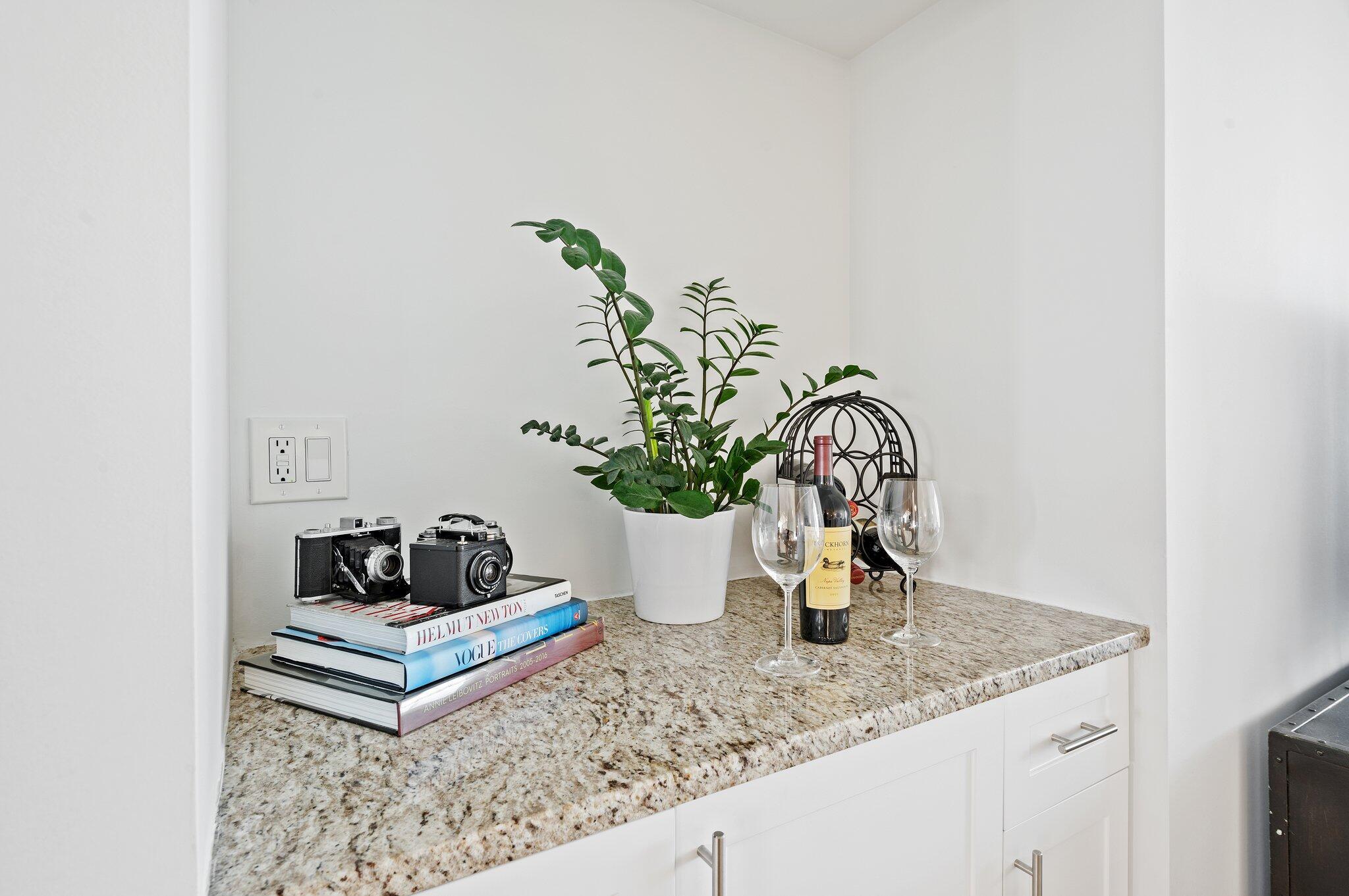 840 Ocean Drive 1105