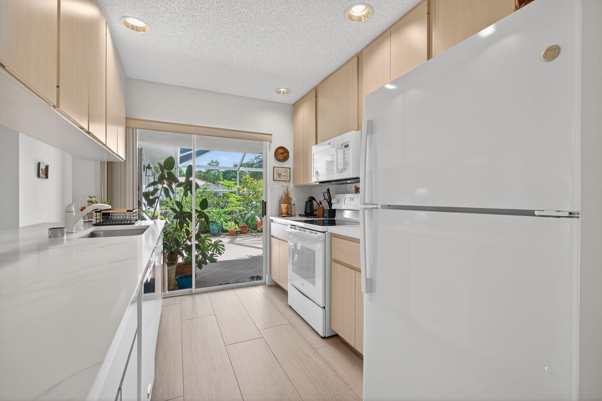 502 Silverleaf Oak Court 502