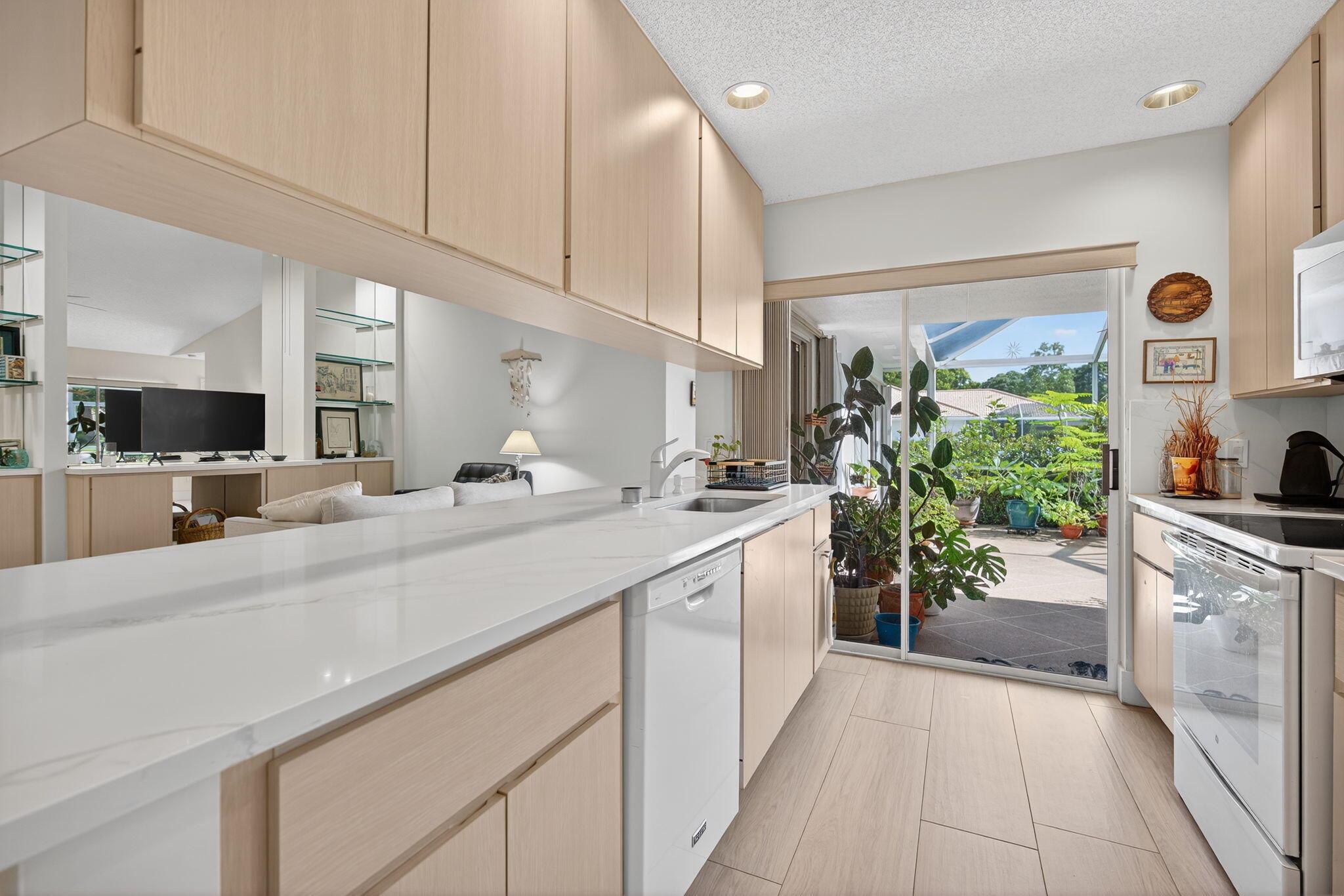 502 Silverleaf Oak Court 502