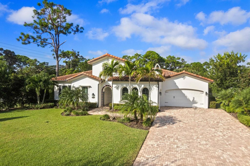 Photo of 13328 NW Baywood Place, Palm City, FL 34990 (MLS # R10933899)