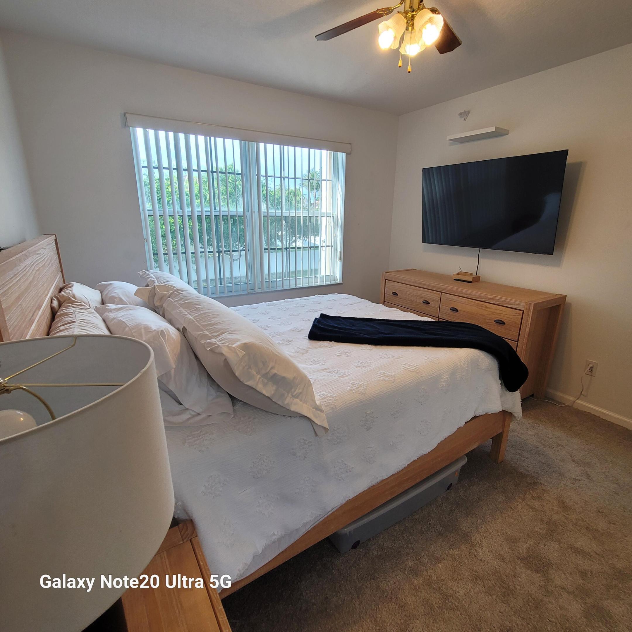 SILVER SHORES (PARCELS H THRU I) - Residential