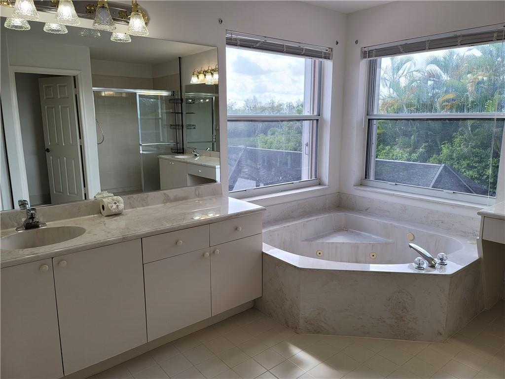 SILVER SHORES (PARCELS H THRU I) - Residential