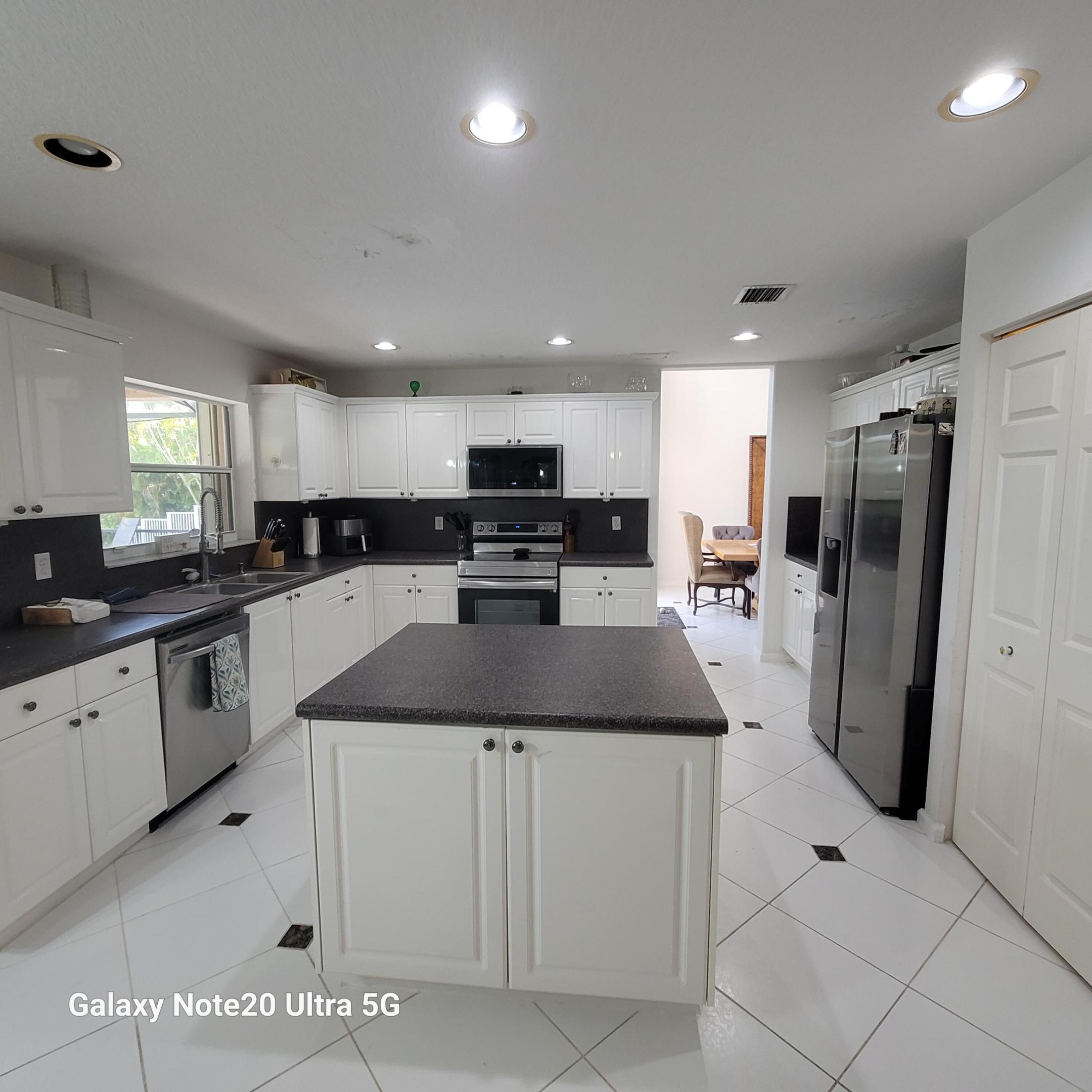 SILVER SHORES (PARCELS H THRU I) - Residential