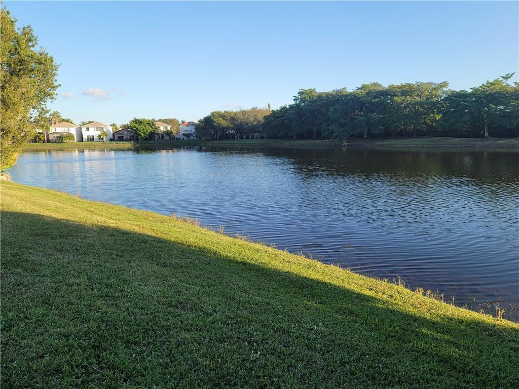 SILVER SHORES (PARCELS H THRU I) - Residential