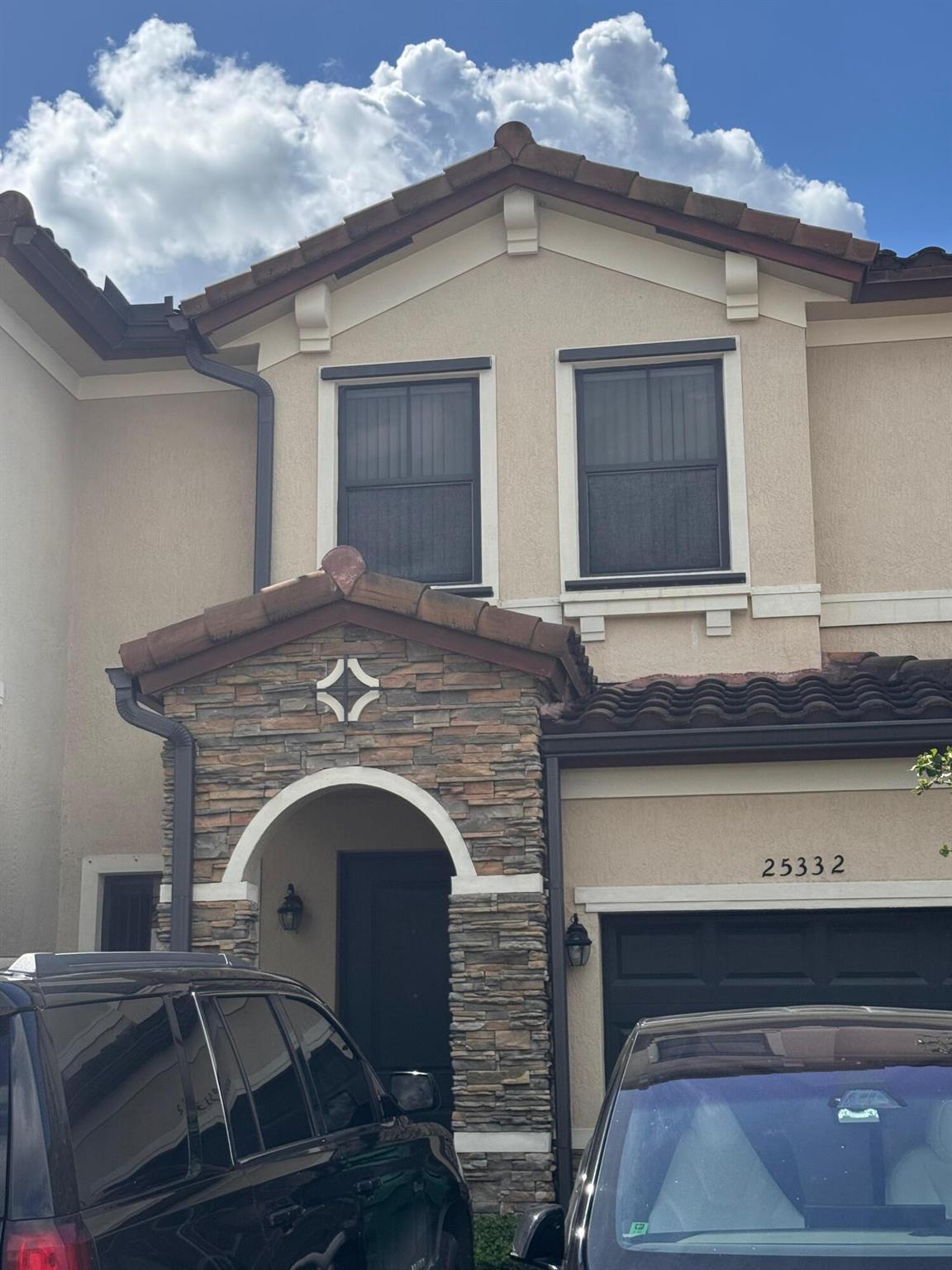 COCO PALM ESTATES - Residential