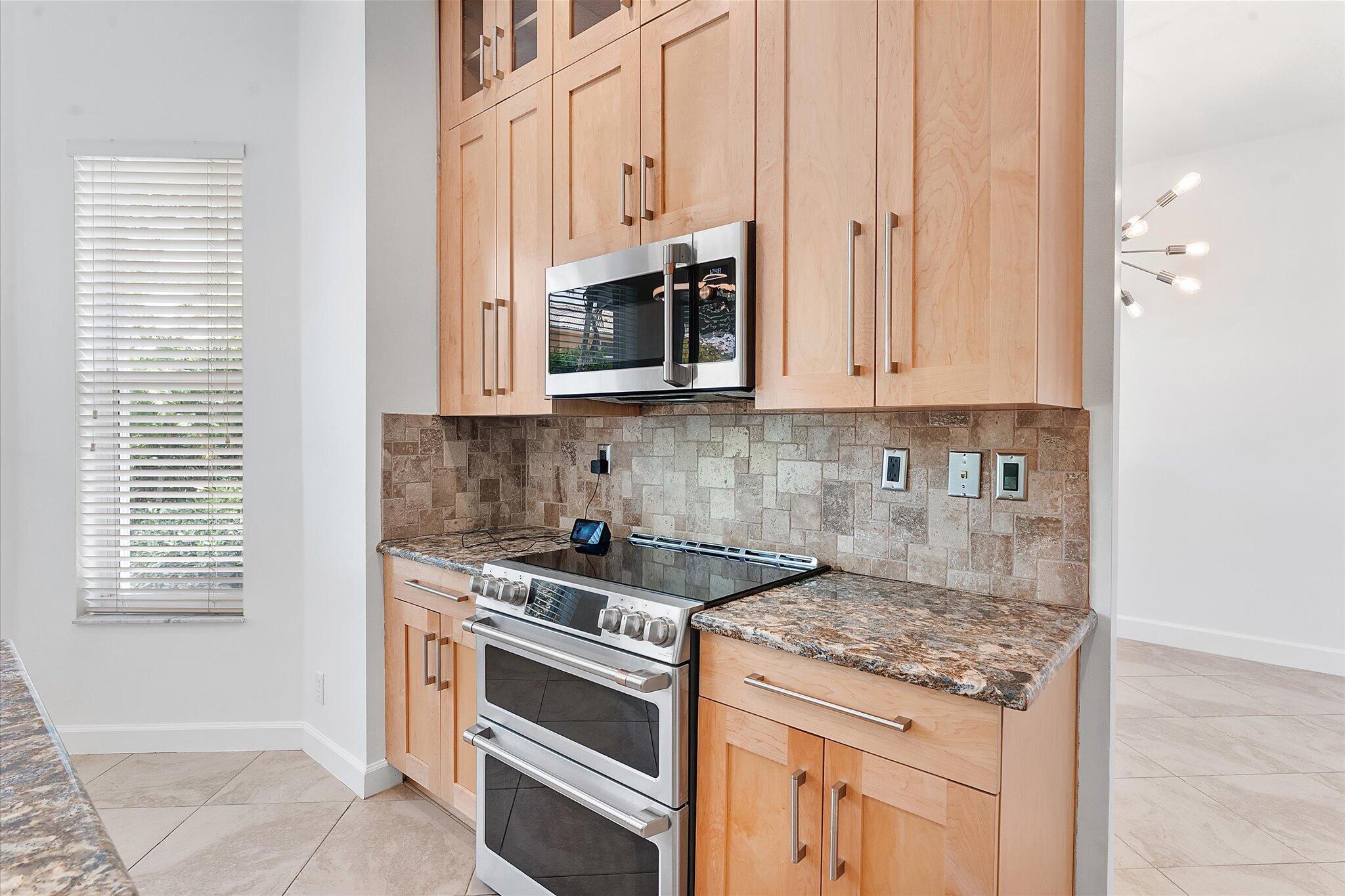 WYNDHAM CIRCLE - Residential