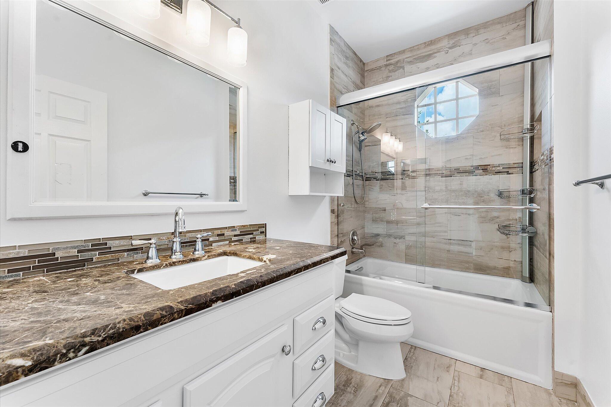 WYNDHAM CIRCLE - Residential