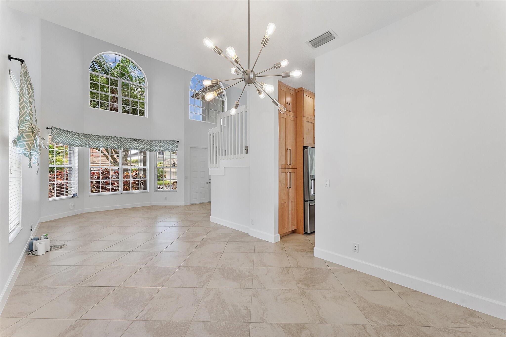 WYNDHAM CIRCLE - Residential