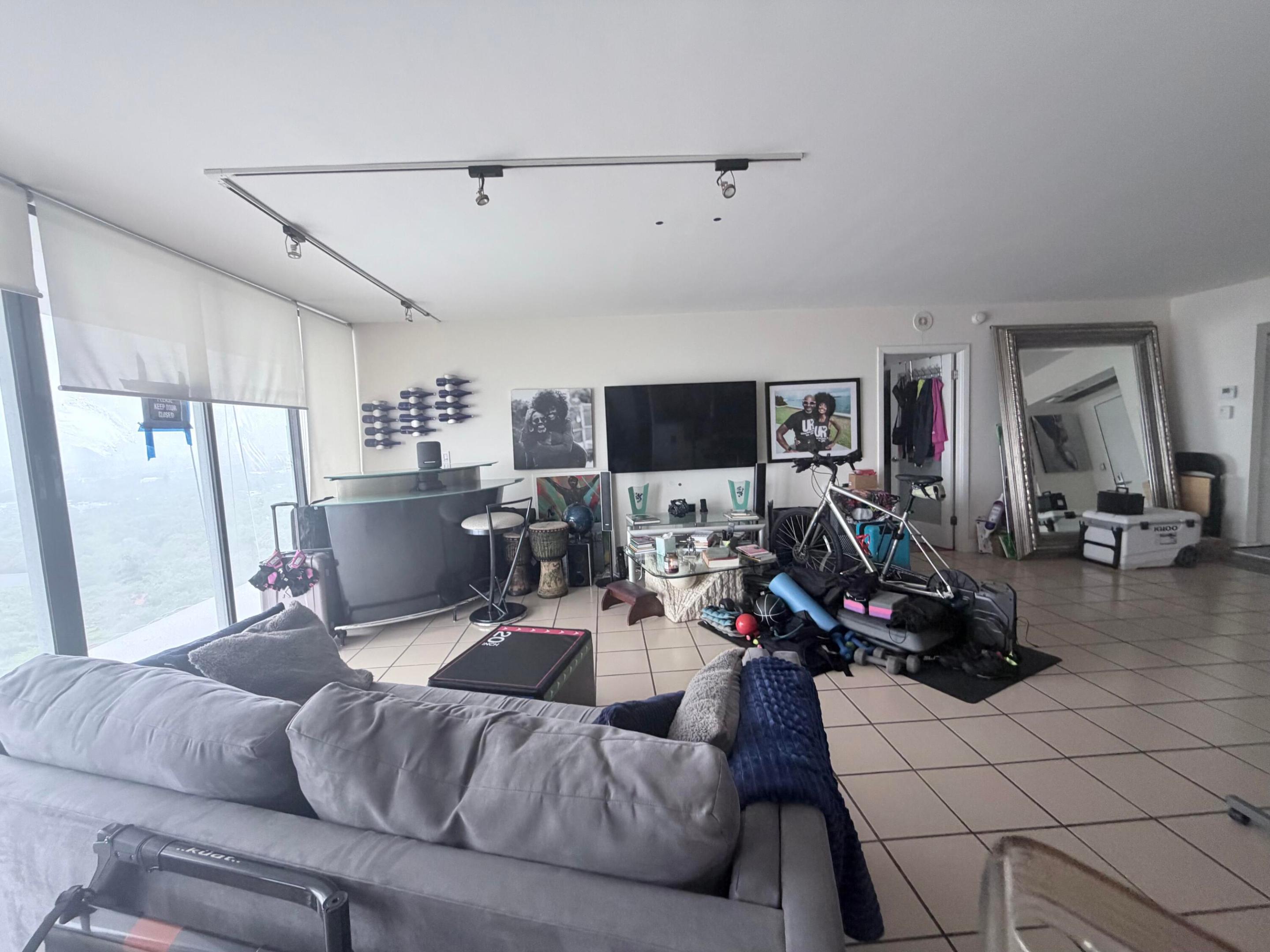 THE PALM BAY YACHT CLUB CONDO - Residential