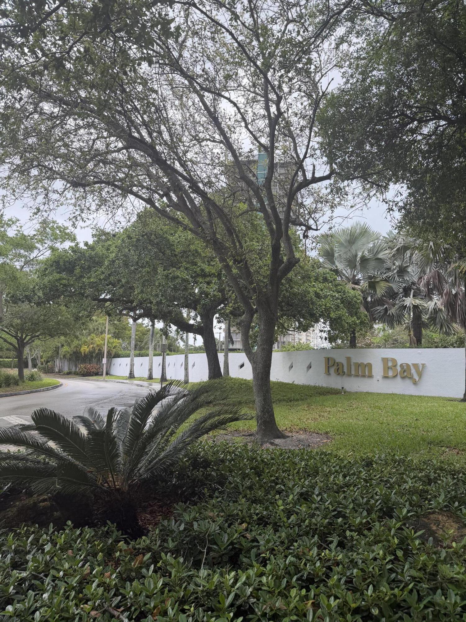 THE PALM BAY YACHT CLUB CONDO - Residential
