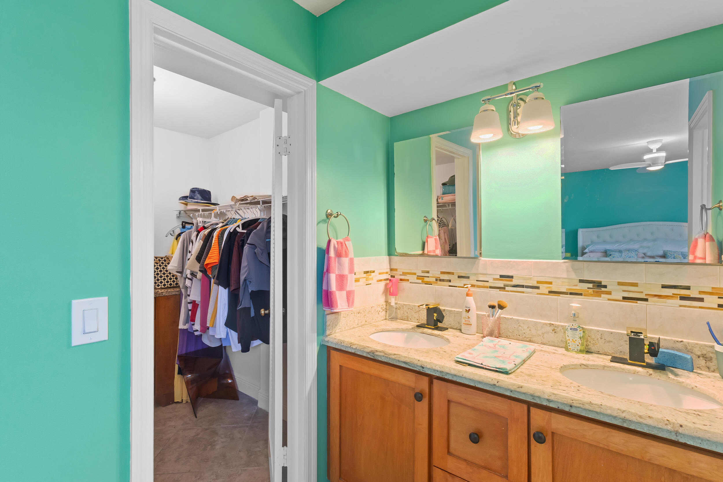 LAVERS DELRAY RACQUET CLUB CONDO - Residential Lease