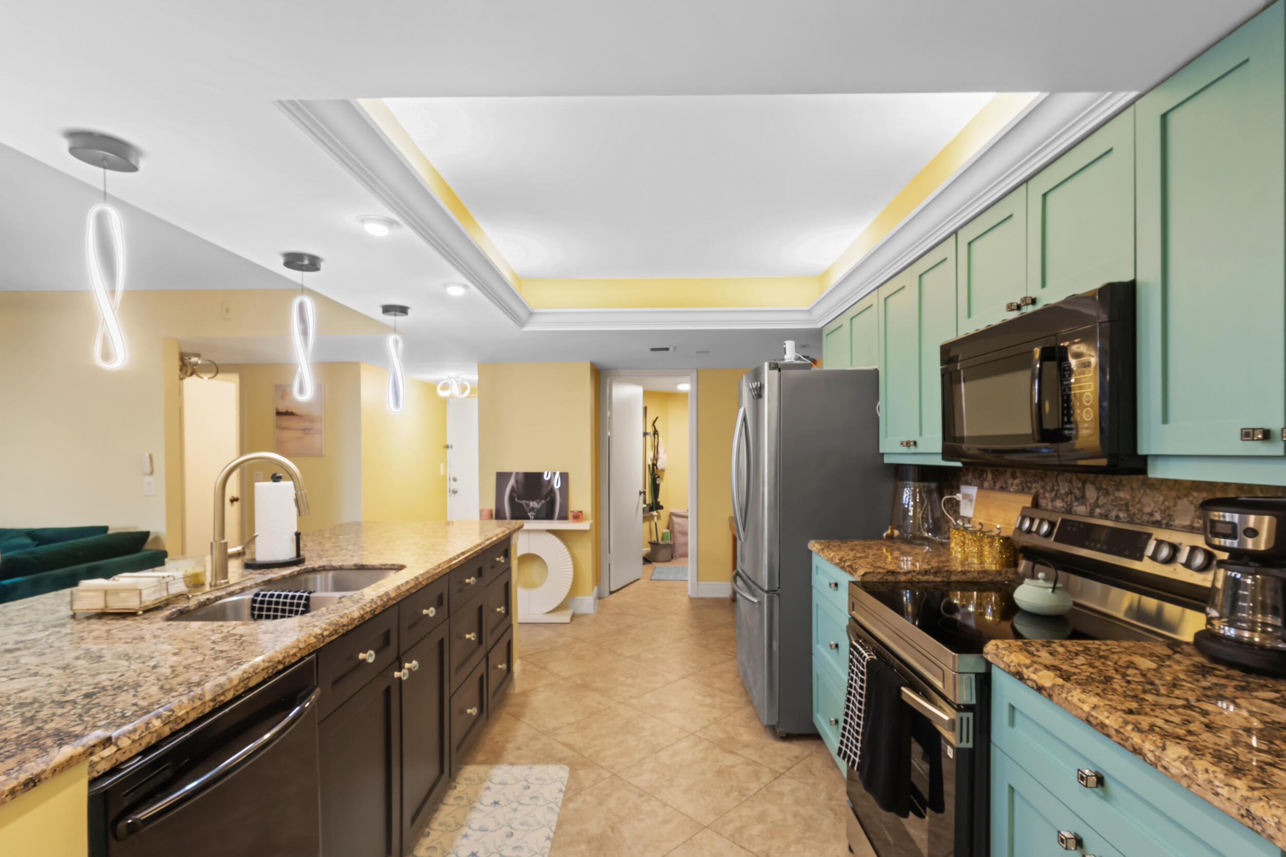 LAVERS DELRAY RACQUET CLUB CONDO - Residential Lease