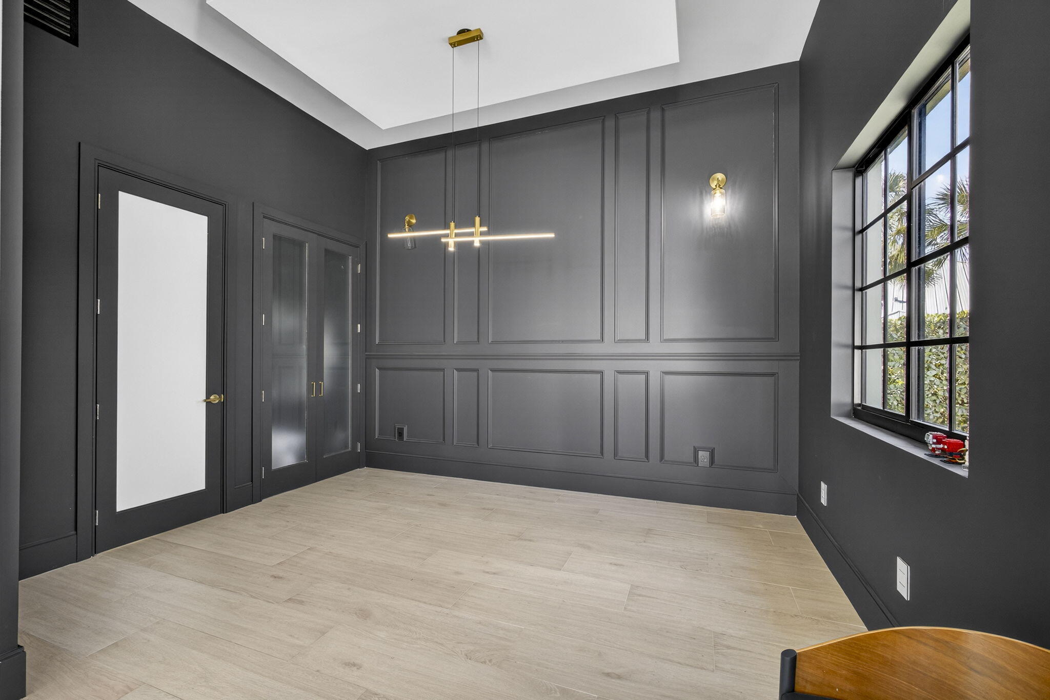 WELLINGTON AERO CLUB OF THE LANDINGS AT WELLINGTON - Residential