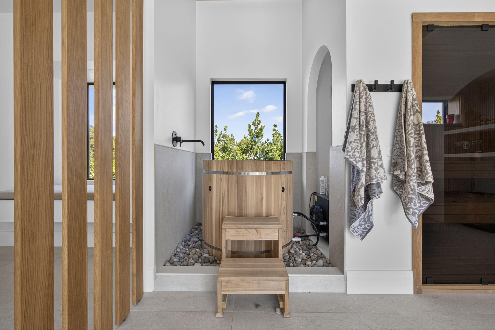 WELLINGTON AERO CLUB OF THE LANDINGS AT WELLINGTON - Residential