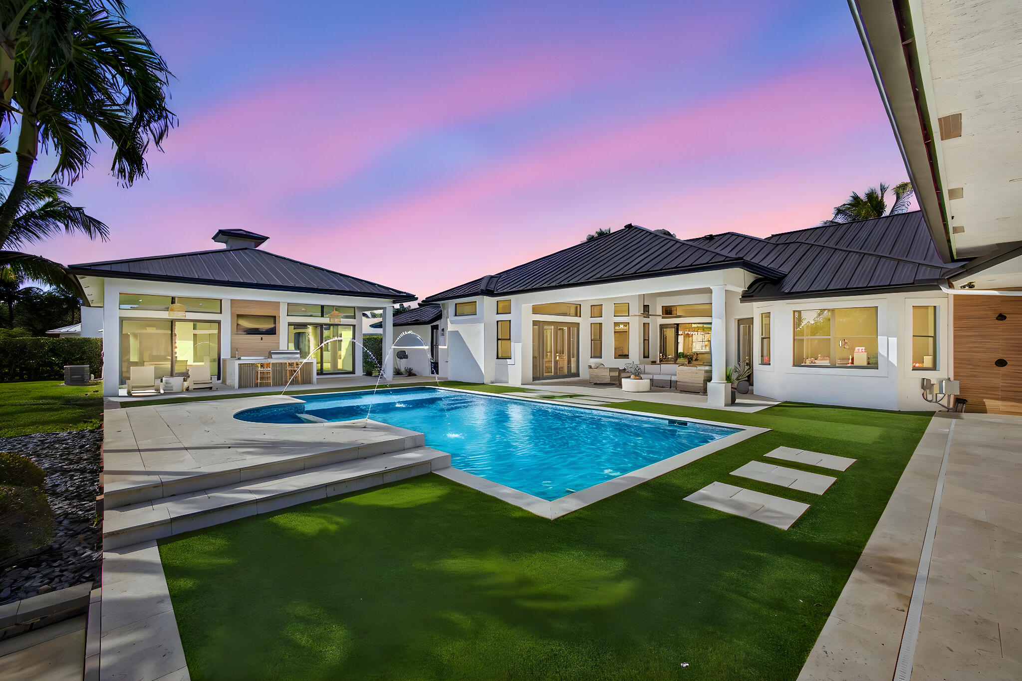 WELLINGTON AERO CLUB OF THE LANDINGS AT WELLINGTON - Residential