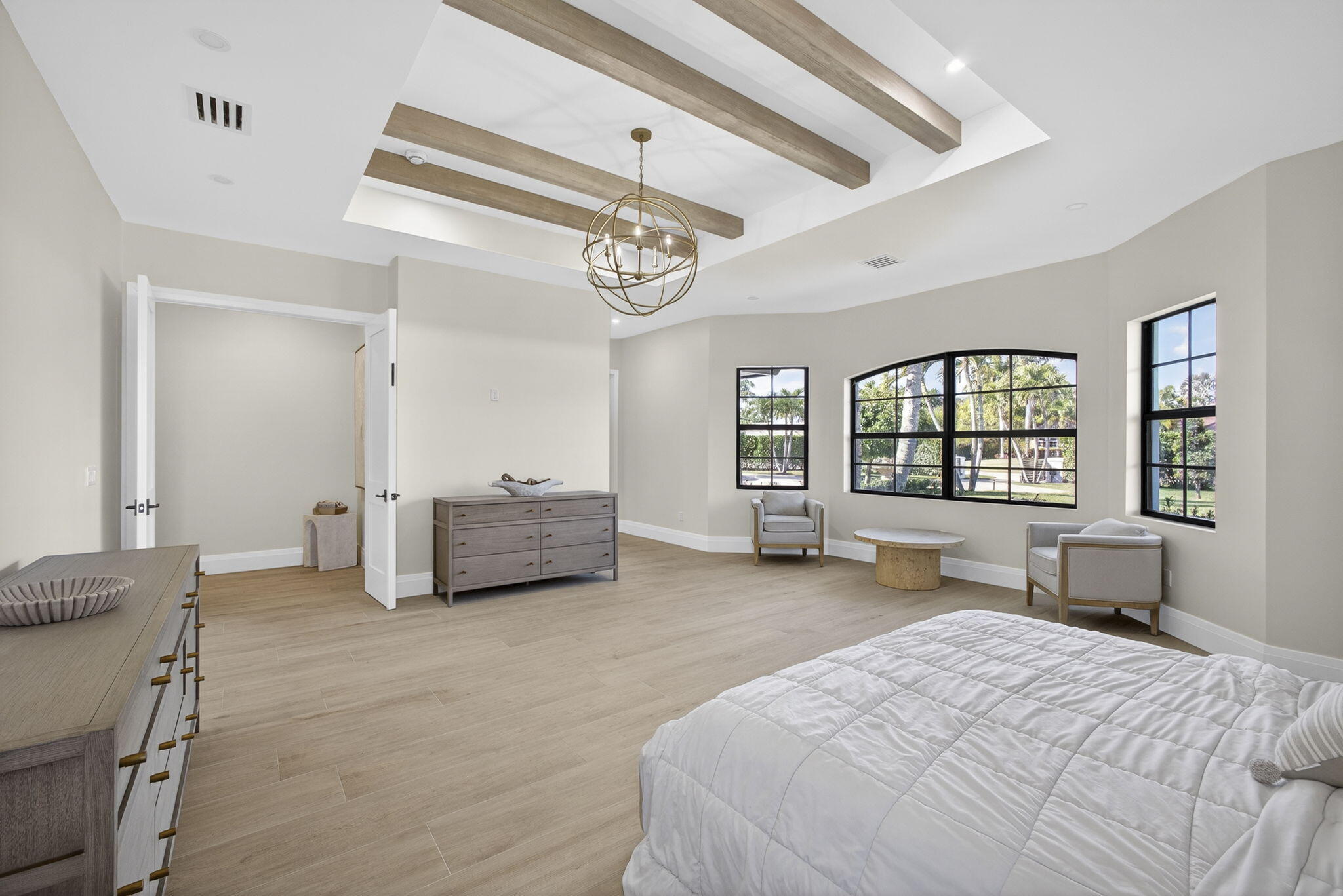 WELLINGTON AERO CLUB OF THE LANDINGS AT WELLINGTON - Residential