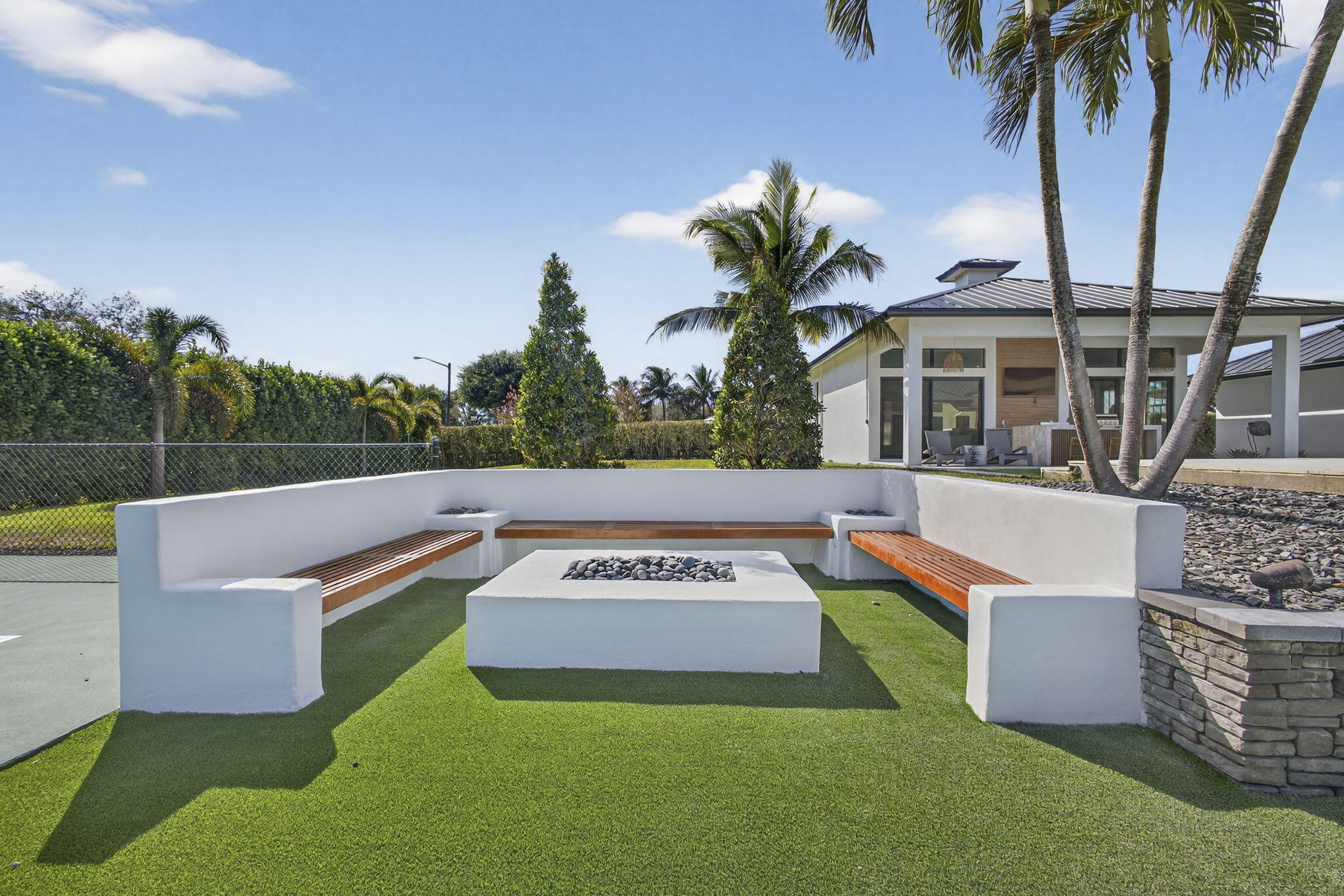 WELLINGTON AERO CLUB OF THE LANDINGS AT WELLINGTON - Residential