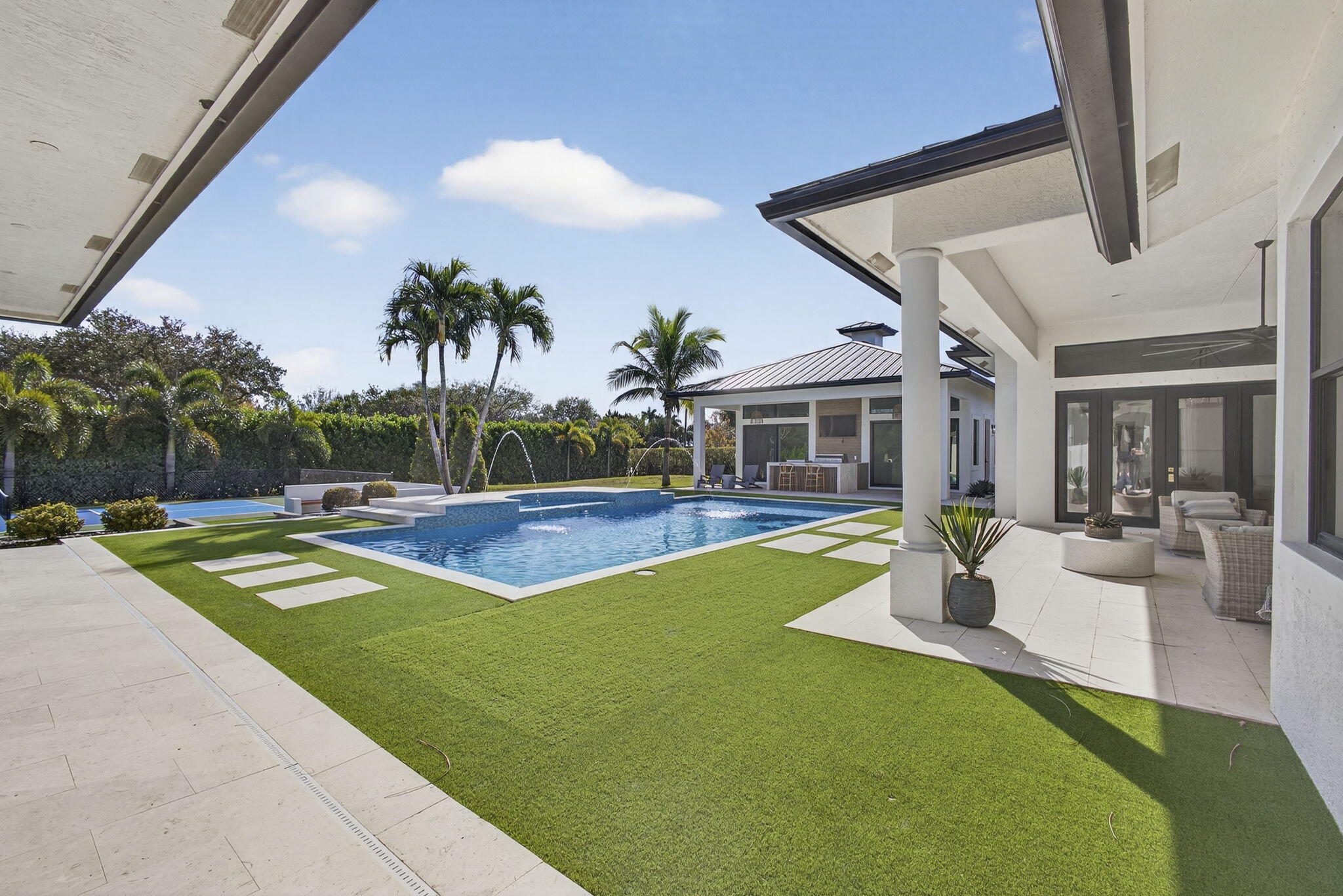 WELLINGTON AERO CLUB OF THE LANDINGS AT WELLINGTON - Residential