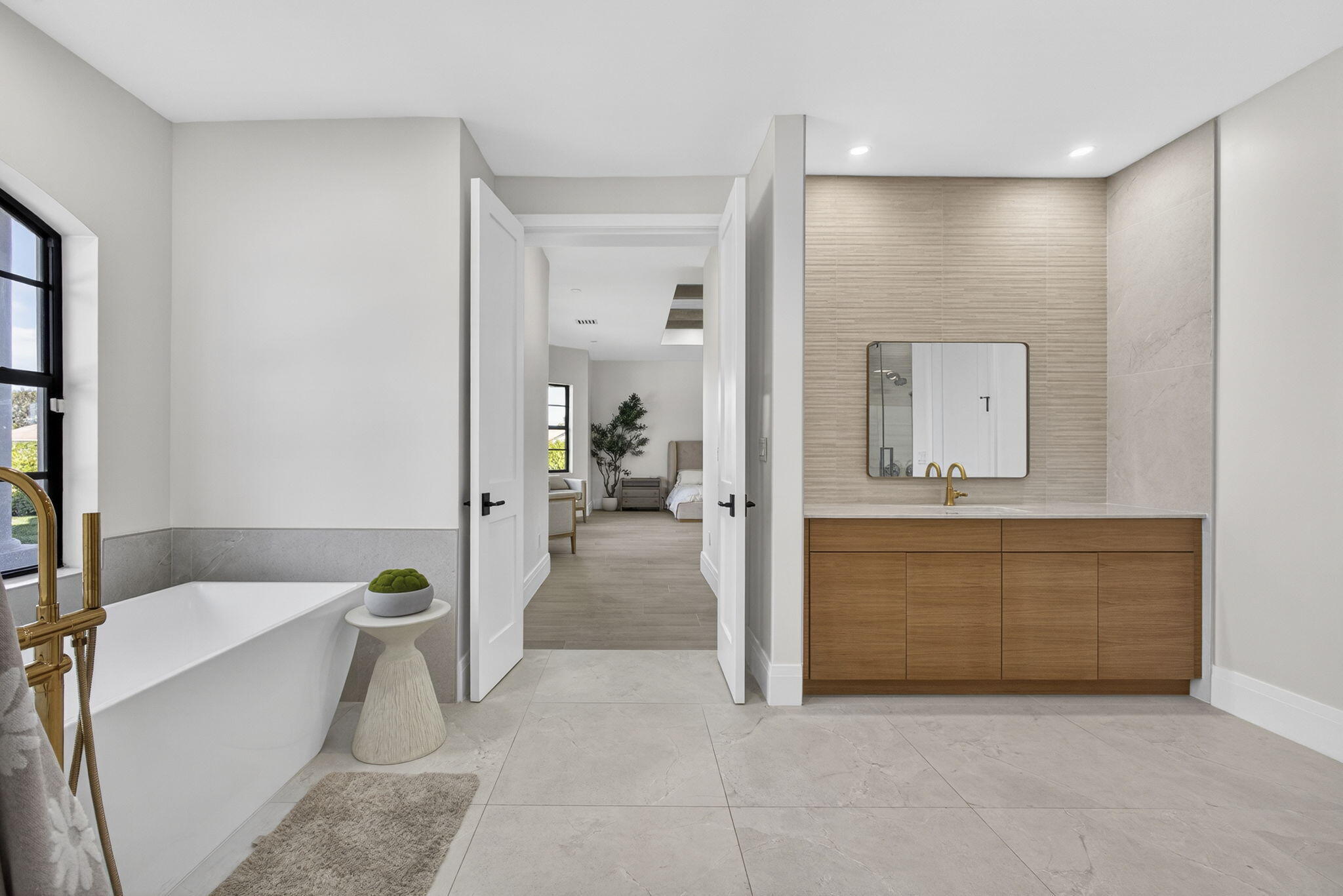 WELLINGTON AERO CLUB OF THE LANDINGS AT WELLINGTON - Residential