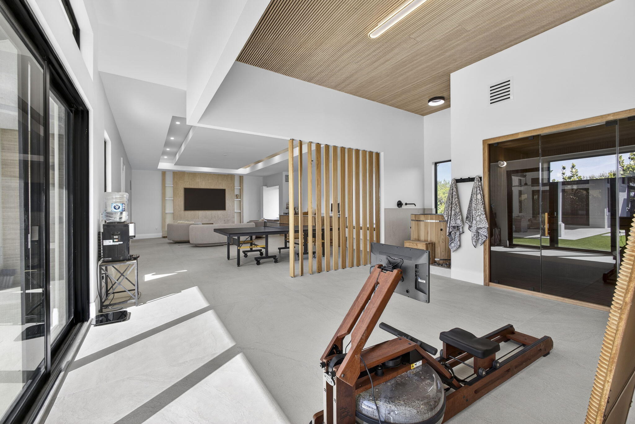 WELLINGTON AERO CLUB OF THE LANDINGS AT WELLINGTON - Residential