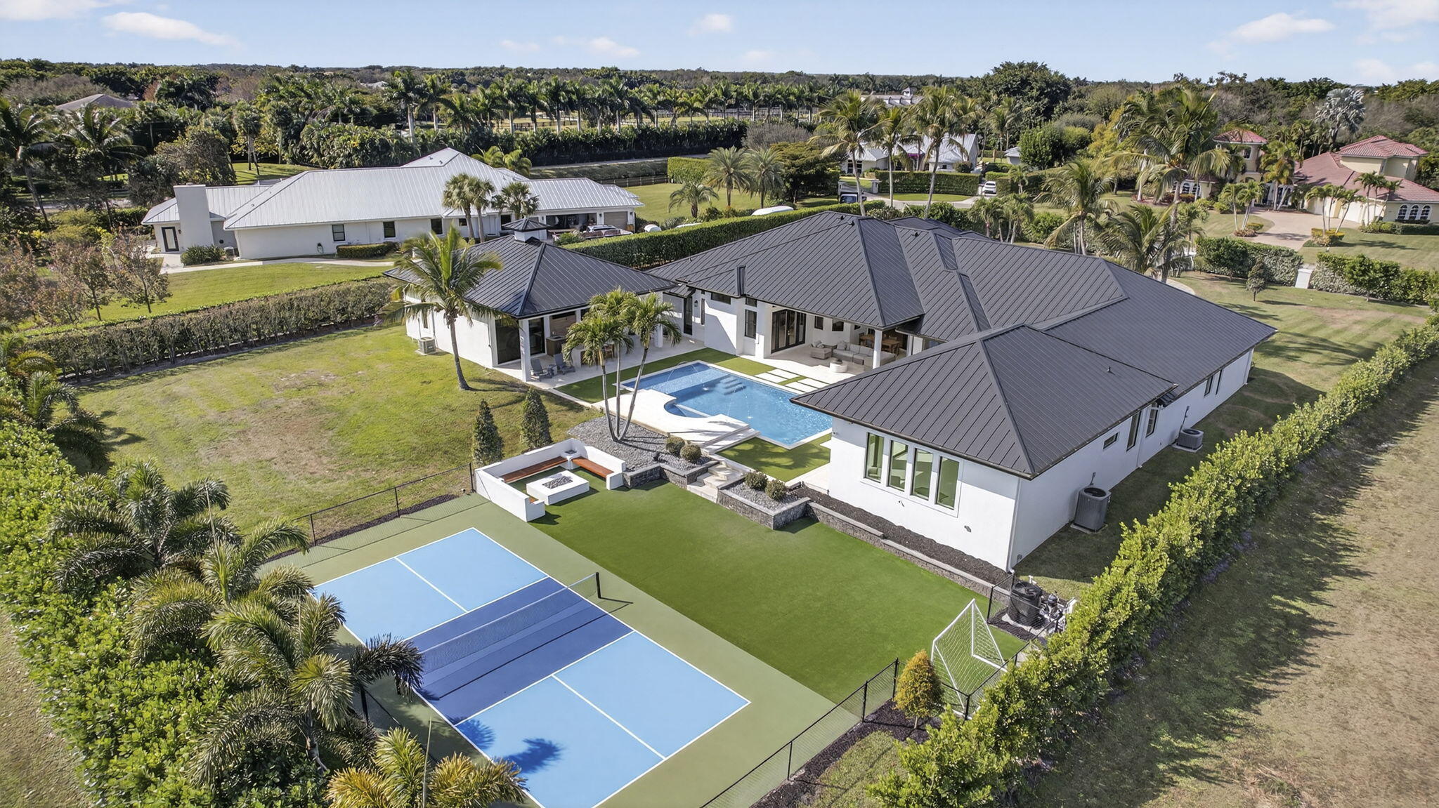 WELLINGTON AERO CLUB OF THE LANDINGS AT WELLINGTON - Residential