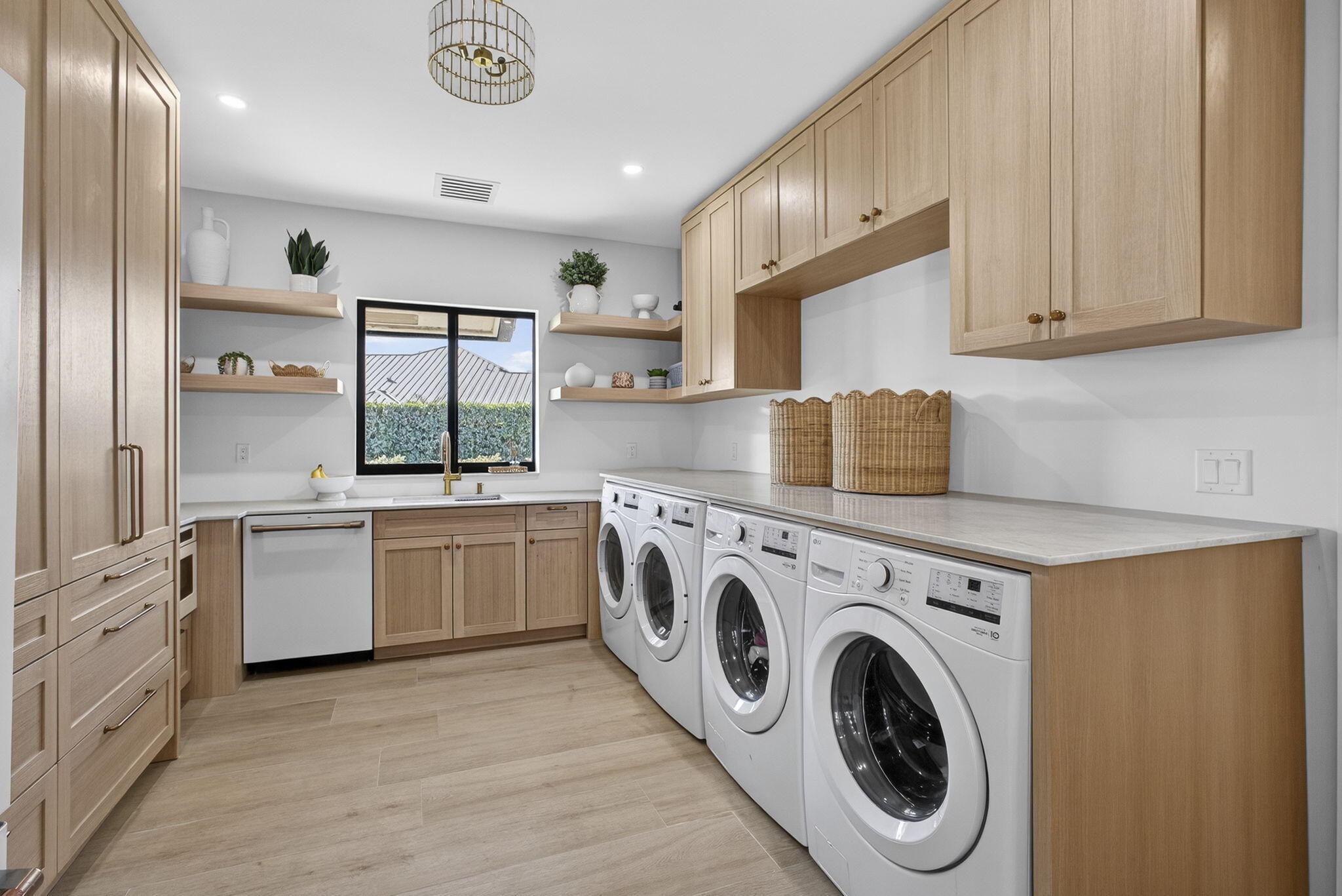 WELLINGTON AERO CLUB OF THE LANDINGS AT WELLINGTON - Residential