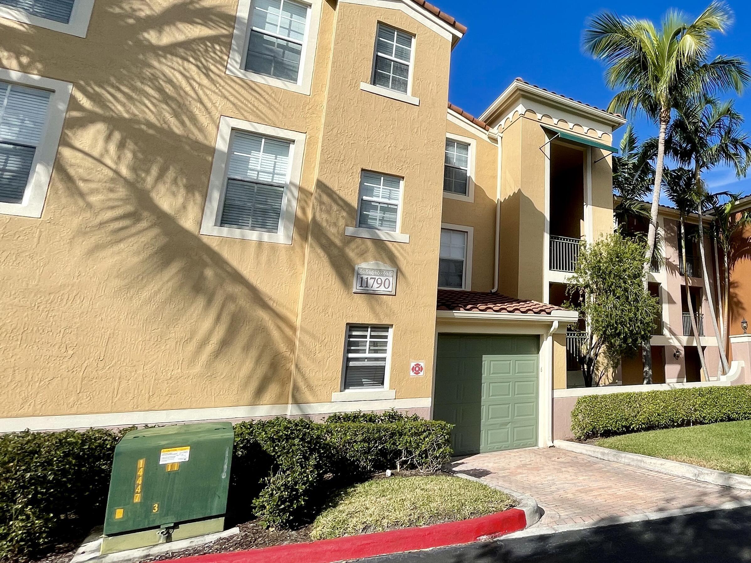 11790 Saint Andrews Place 304