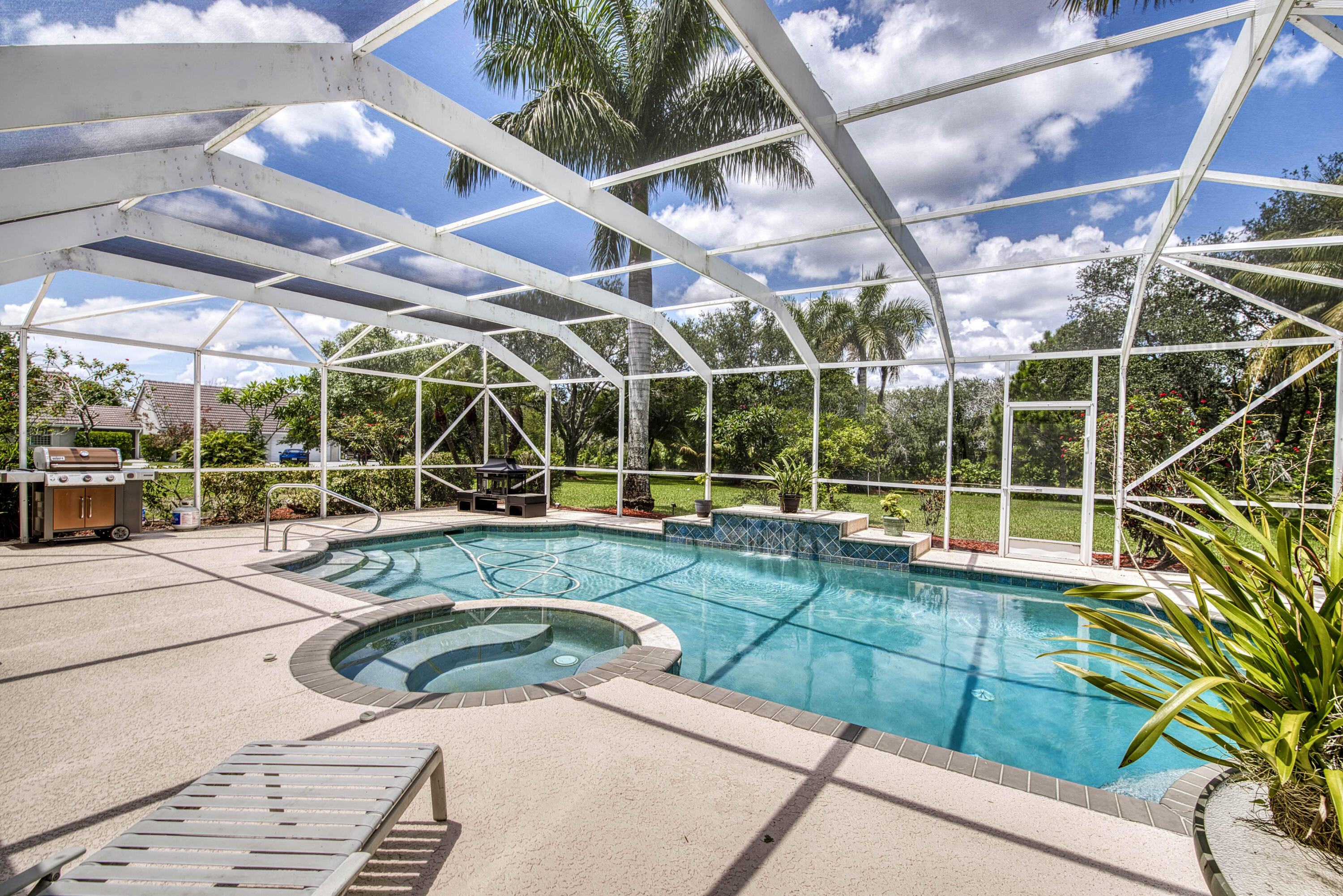 Loxahatchee Lakes - Residential