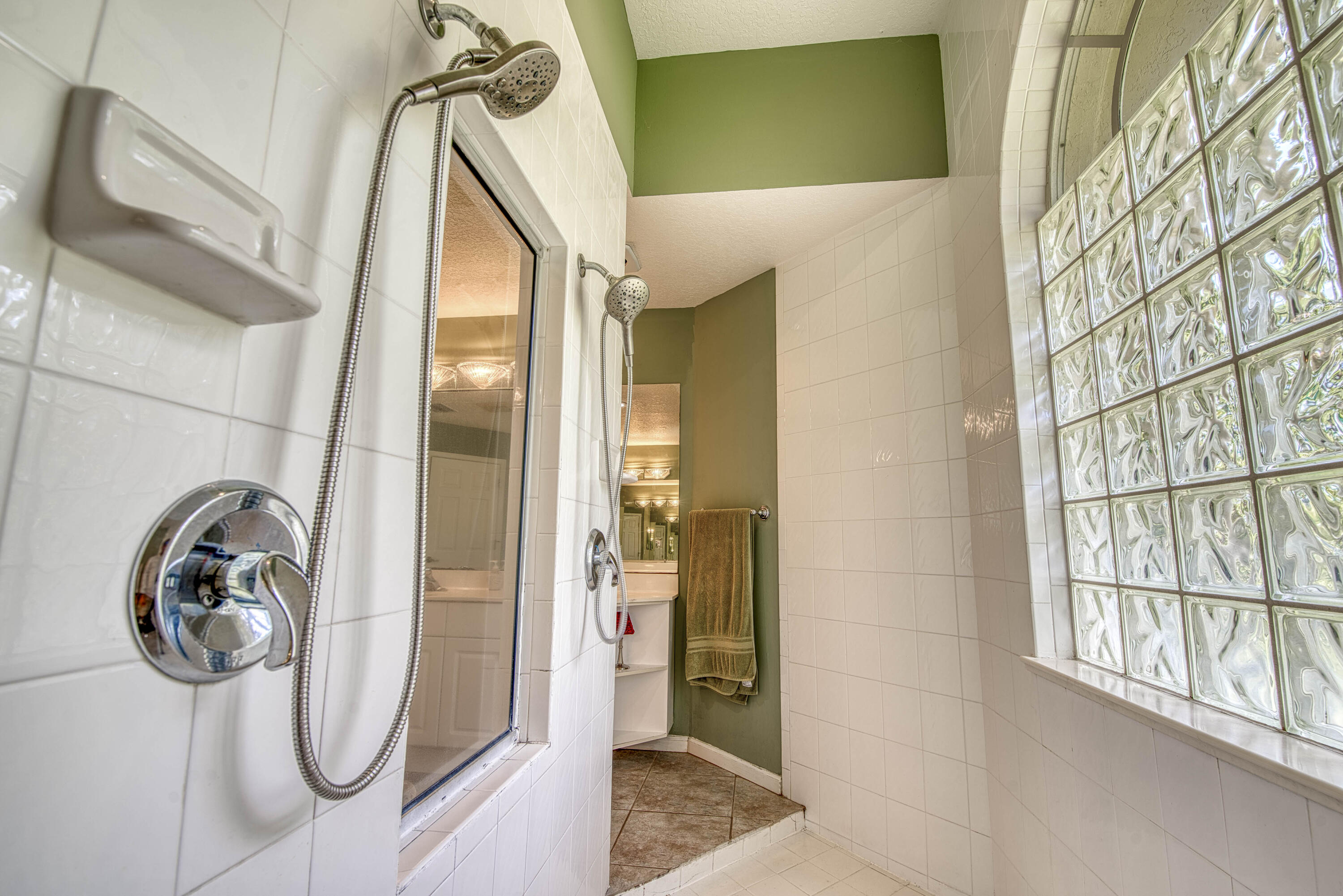 Loxahatchee Lakes - Residential